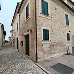 Apartamento In With Swimming Pool