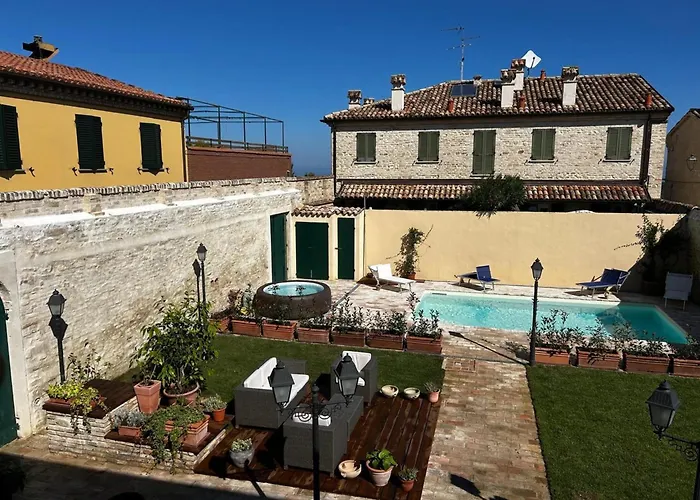 In With Swimming Pool * Pesaro